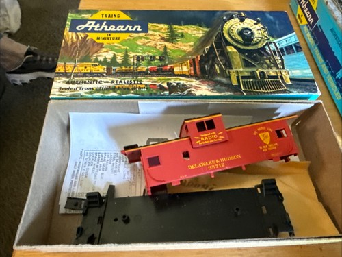 Bev-Bel/Athearn escala HO #2293 Delaware & Hudson amplia visión caboose #35712 nuevo de stock | Zustand: New