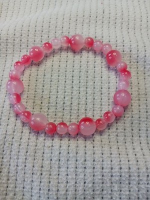 This Pretty Pink Verigated 7'' Glass Beaded Bracelet Is Ready For A New Home!!