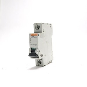 DISJONCTEUR DIFFÉRENTIEL TRI 3 poles merlin gerin C60N 10ka 63amp 30ma type AC EUR 29,00 - FR
