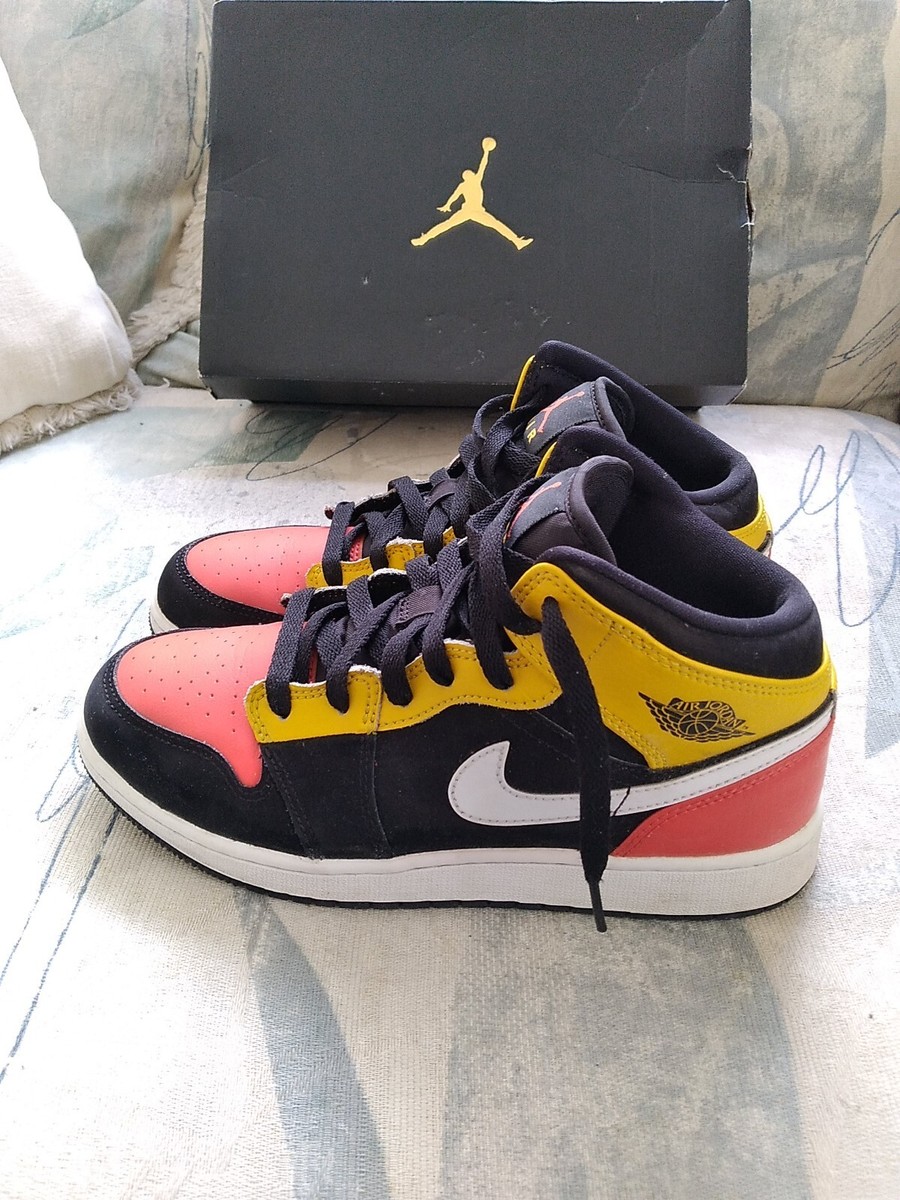 Nike Air Jordan 1 Mid SE Black Team Orange-Amarillo Youth Size 6Y
