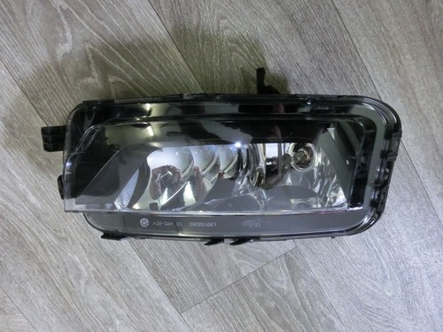 VW T6 Multivan,California Facelift Original  Nebelscheinwerfer Rechts 7LA941662A