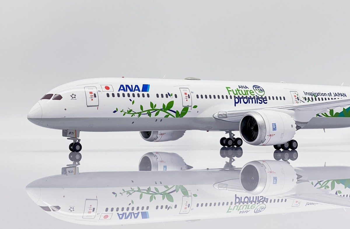 B787-9 ANA 'ANA FUTURE PROMISE' REG: JA871A WITH STAND