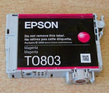 Cartuccia inchiostro magenta originale EPSON T0803 - aperta ma non inserita in nessuna stampante
