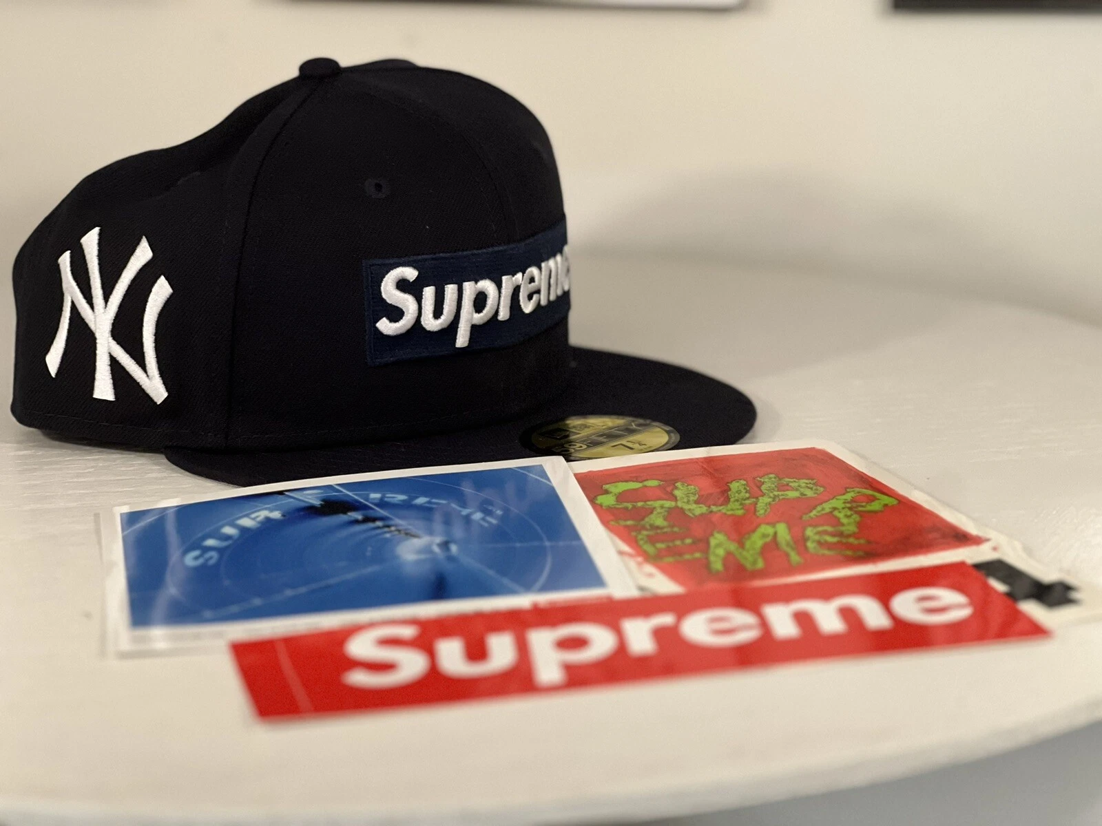 Casquette Supreme MLB New Era New York Box Logo ajustée 2024 taille 7 1/4”