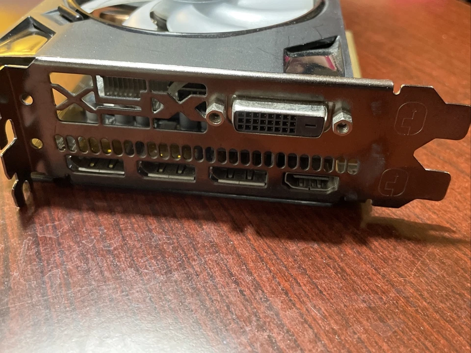 XFX AMD Radeon RX 470 RX-470P4L 4GB DDR5 Graphics Card GPU - Image 3 of 4