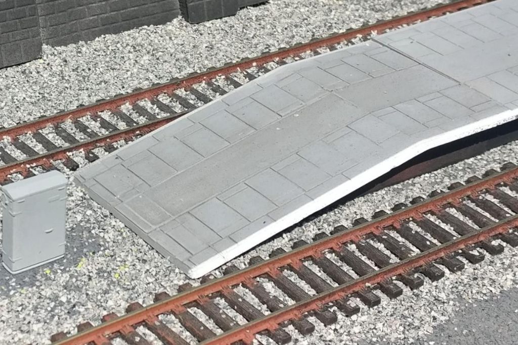 Gaugemaster GM456 Station Platform Ramps Straight (x2) OO Gauge