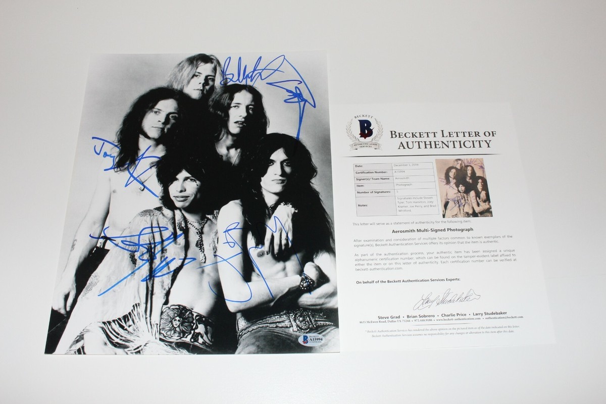 AEROSMITH BAND SIGNED 11x14 PHOTO BECKETT COA STEVEN TYLER
