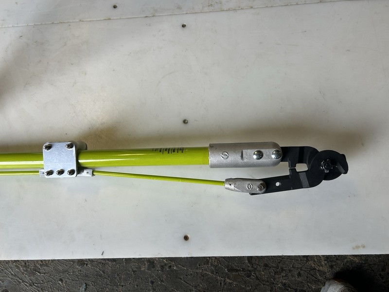 long handled cable cutters