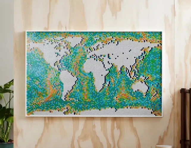 Unbuilt Lego Creator: World Map (31203) With 11695 Pcs. Generic Bricks - Image 2 of 2