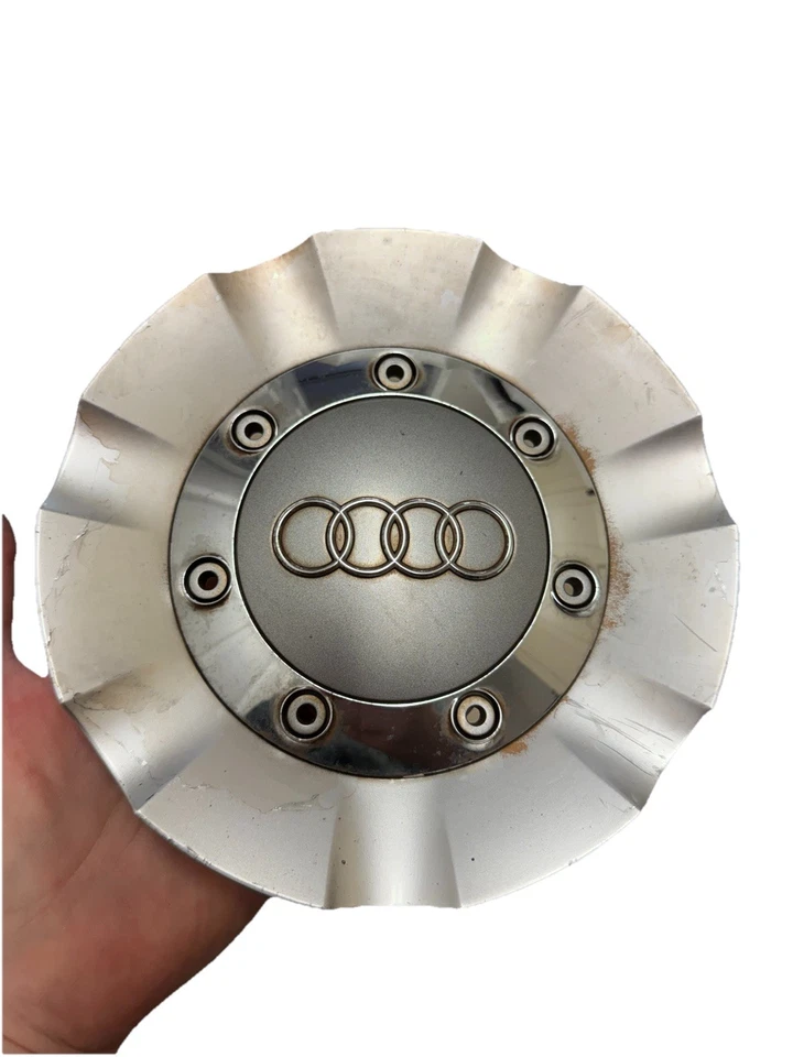 Tapa central OEM AUDI Q7, 2007 - 2013, P/N 4L0 601 165 03 Foto 4 de 4