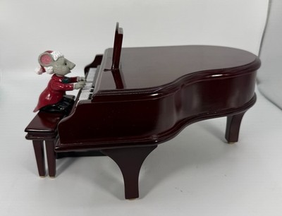 Mr Christmas Maestro Mouse Baby Grand Piano Musical 10 Sheet Music Tested Video