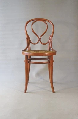 Chaise Thonet N°20 OMEGA, vers 1890 cannée - Photo 1/4