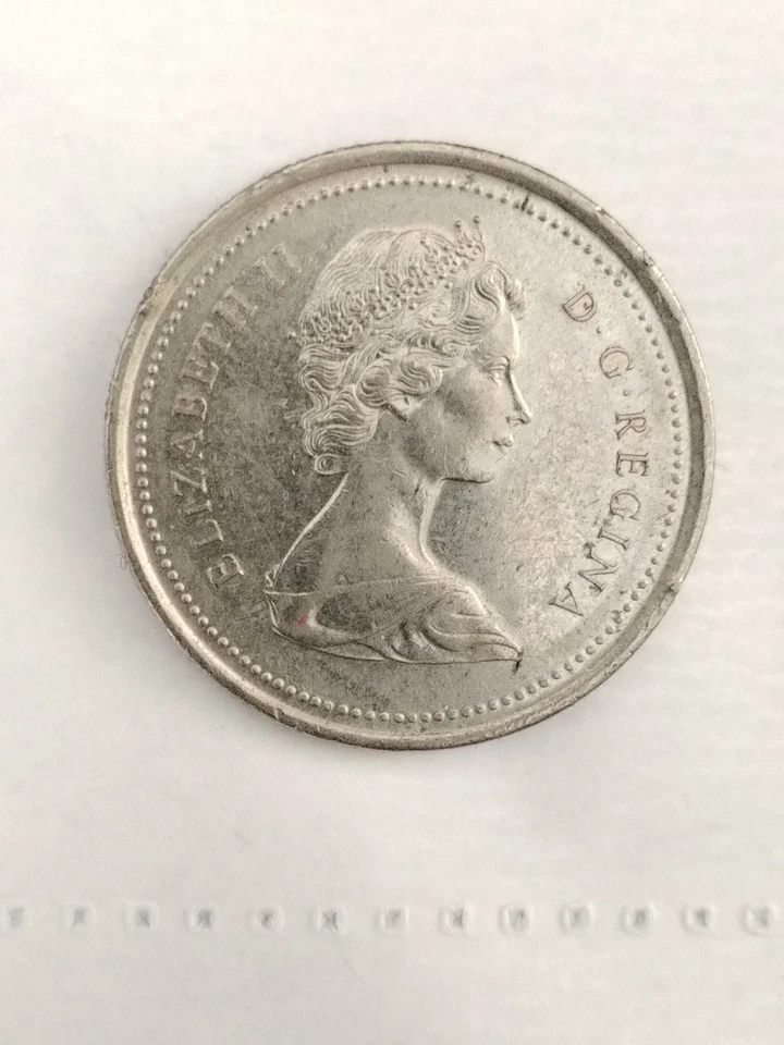 1873-1973 Canada 25 Cent Commemorate 100 Years Replacing the Caribou 25 Cent. - Image 4 of 4