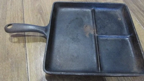 Wagner Ware Sidney O Cast Iron Bacon and Egg Breakfast Skillet Pan 1101-R