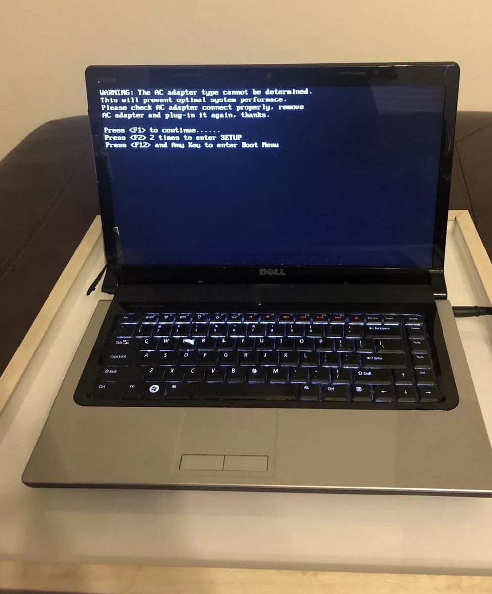 ノートパソコン DELL Studio 1555 【中古品】 Dell Studio 1555 Core 2 Duo 2.00GHz CPU Laptop *****For Parts