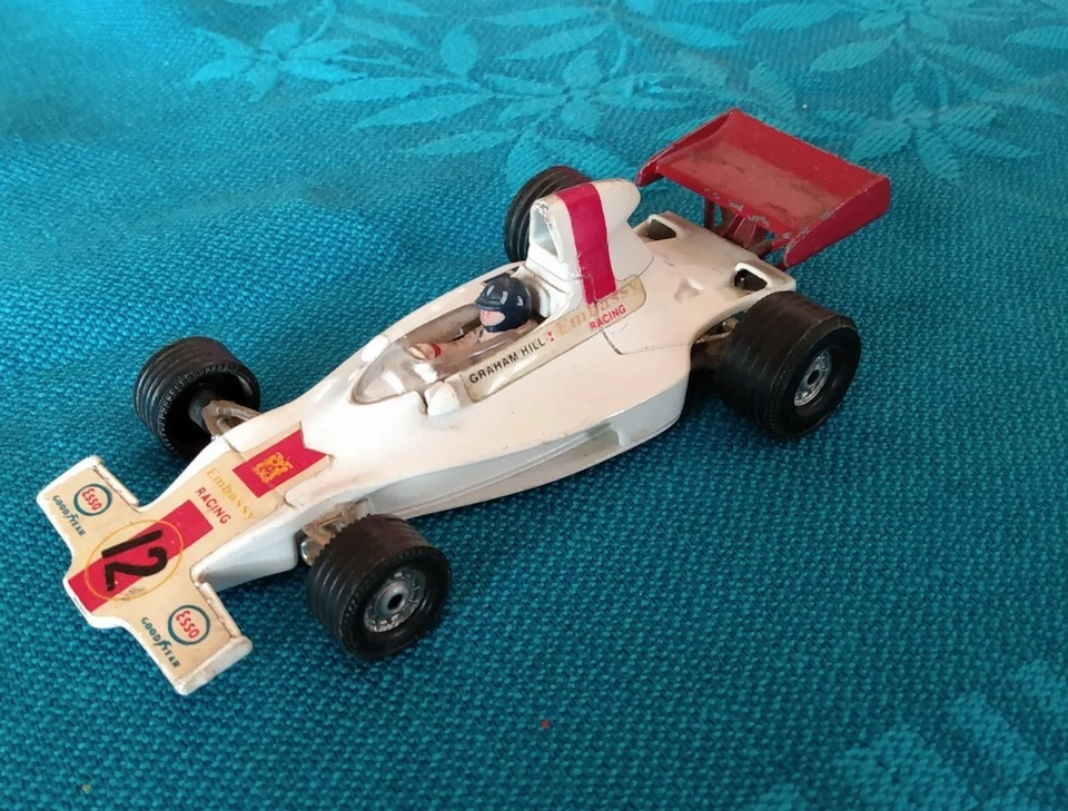 Made in Great Britain White Corgi Diecast Graham Hill Shadow-Ford DNI/IA Vintage - Image 2 of 4