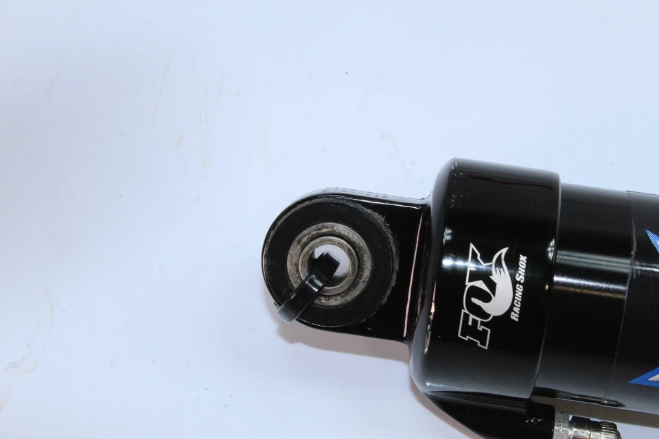 Arctic Cat F8-F6-Z1 2011 turbo OEM amortiguador delantero Fox Float 2 17,5 pulgadas 2703-703 Foto 2 de 4