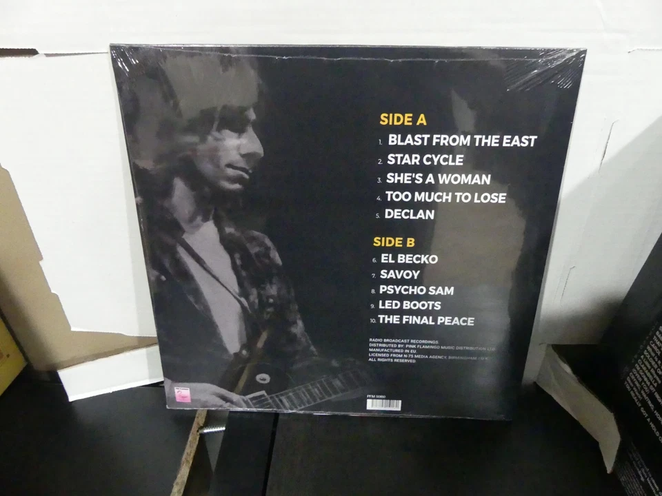 Jeff Beck Rock 'N' Roll Master LP - Image 2 of 2