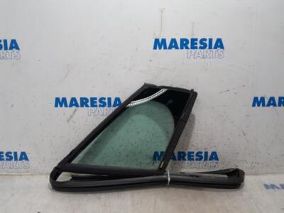 Dreieckscheibe rechts Peugeot 308 I  43R000016 P18774245
