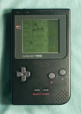 RARE BLACK Nintendo Game Boy Pocket MGB-001 AUTHENTIC Works Great Fun Acceptable