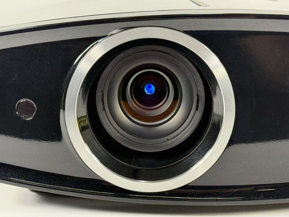 JVC DLA-HD550 Procision High-End 1080P Home Theater D-ILA