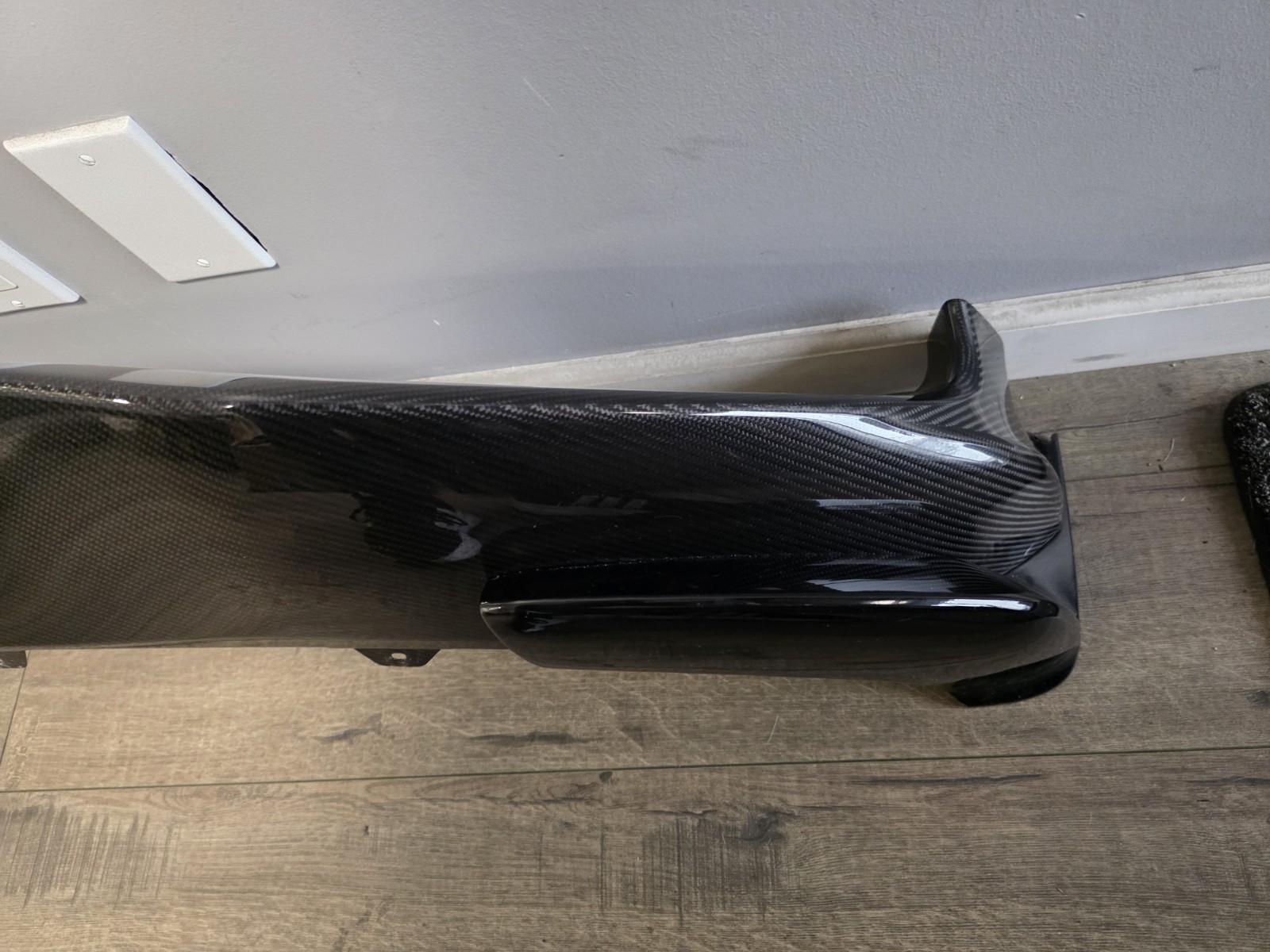 ASTON MARTIN DBX 707 DBX707 FRONT BUMPER SPLITTER CARBON FIBER OEM py83-218b45