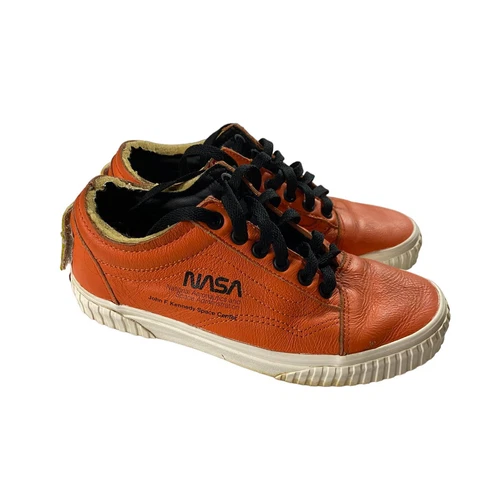Vans Old Skool NASA Space Voyager Firecracker Women's 7.5