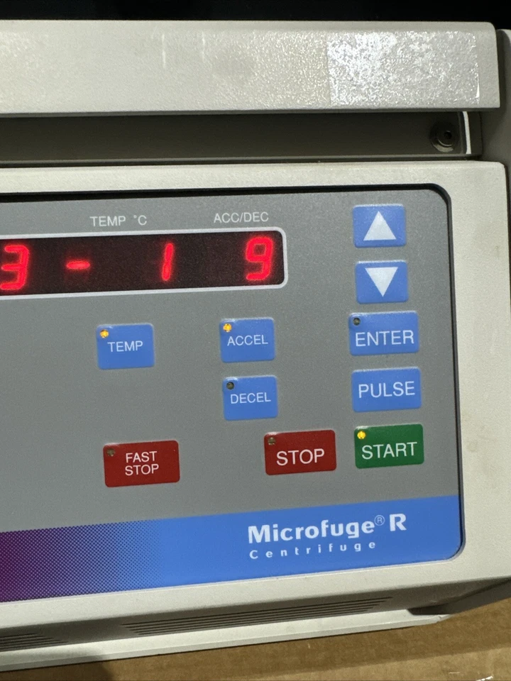 Rotor de centrífuga refrigerado Beckman Coulter Microfuge R (365626) #F241.5 - Imagem 2 de 4