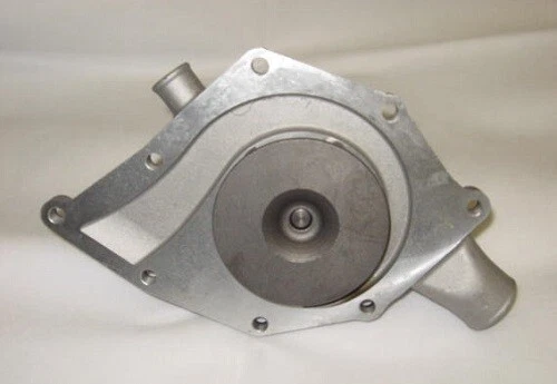 Land Rover Discovery, Range Rover Classic 200TDI  Water Pump RTC6395 - Image 2 of 2