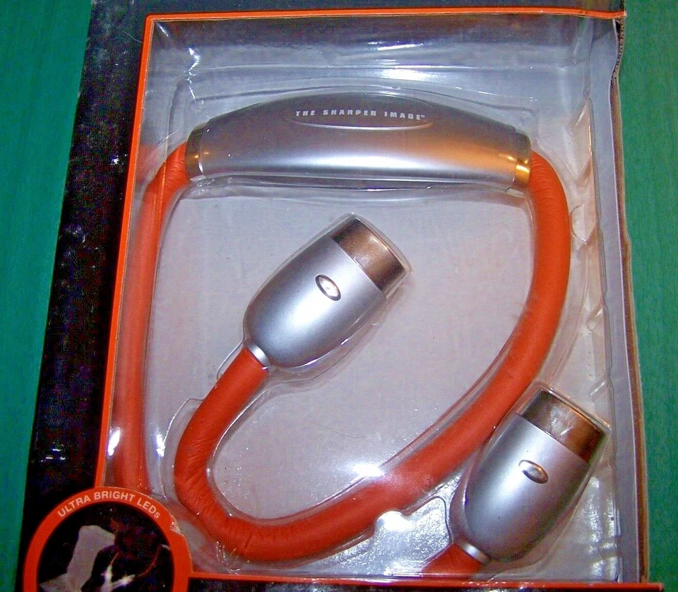 HANDS-FREE LED WRAP LIGHT - The Sharper Image - Multiple Uses! - NIB (Box worn) - Image 3 of 4