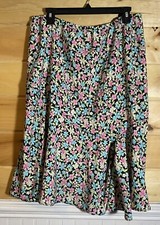 sag harbor floral knee length light weight skirt size 18