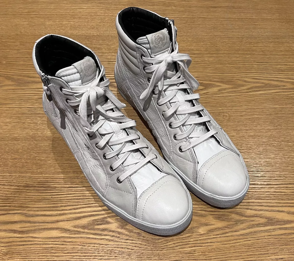 Mens white hotsell zip trainers