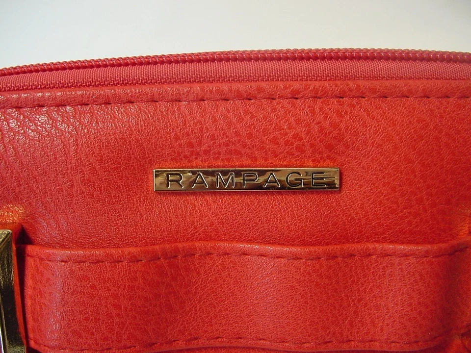BOLSO CLUTCH LINDO ROJO RAMPAGE Foto 2 de 4