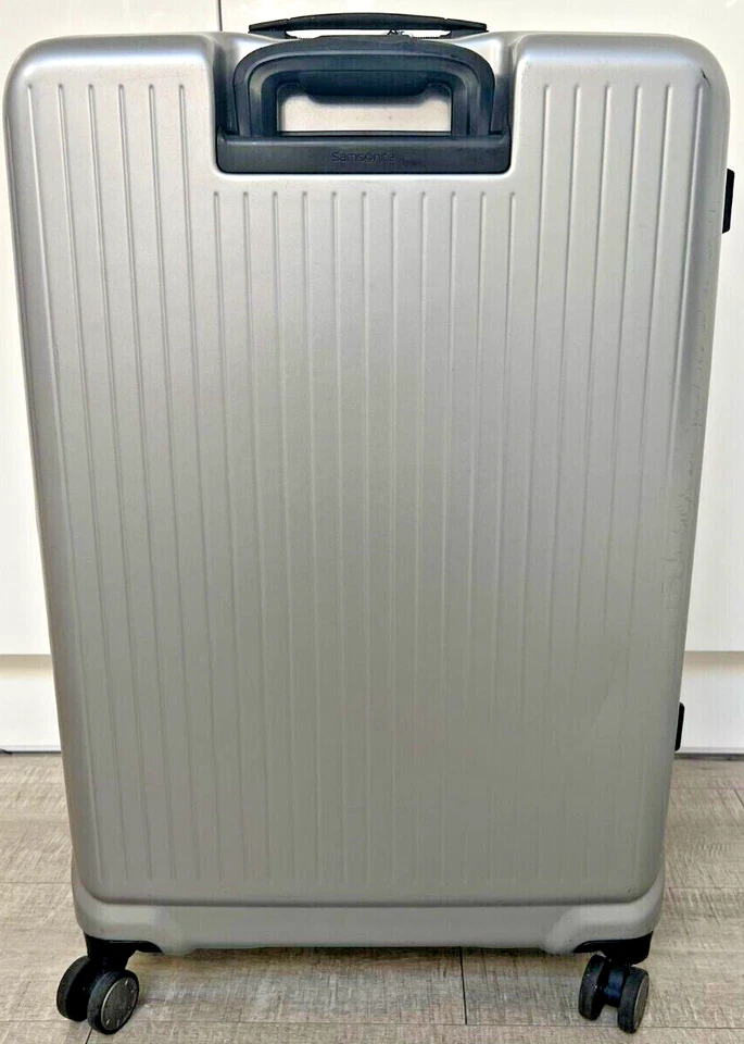 Samsonite Amplitude Large Hardside Case in Silver Suitcase - Image 2 of 4