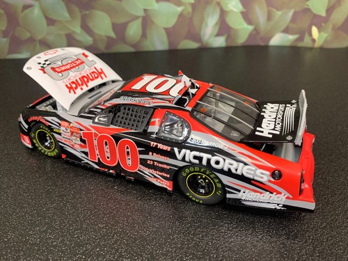 TEAM CALIBER HANDRICK MOTORSPORTS 100 VICTORIES 2002 MONTE CARLO W/DRIVERS 1:24 - Picture 12 of 22