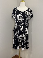 Liverpool Los Angeles Floral Fit and Flare Belted Dress Womens Small NWT