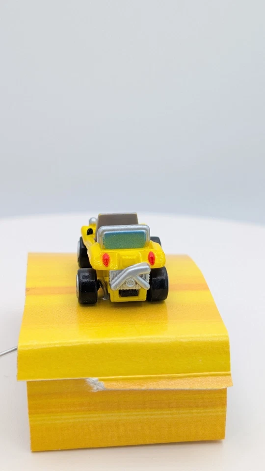 Micro Machines Yellow VW Manx Buggy Target Custom Car Shop Collector Set - Image 4 of 4