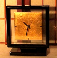BLACK and GOLD TABLE SHELF ELEGANT CLOCK MADE IN JAPAN