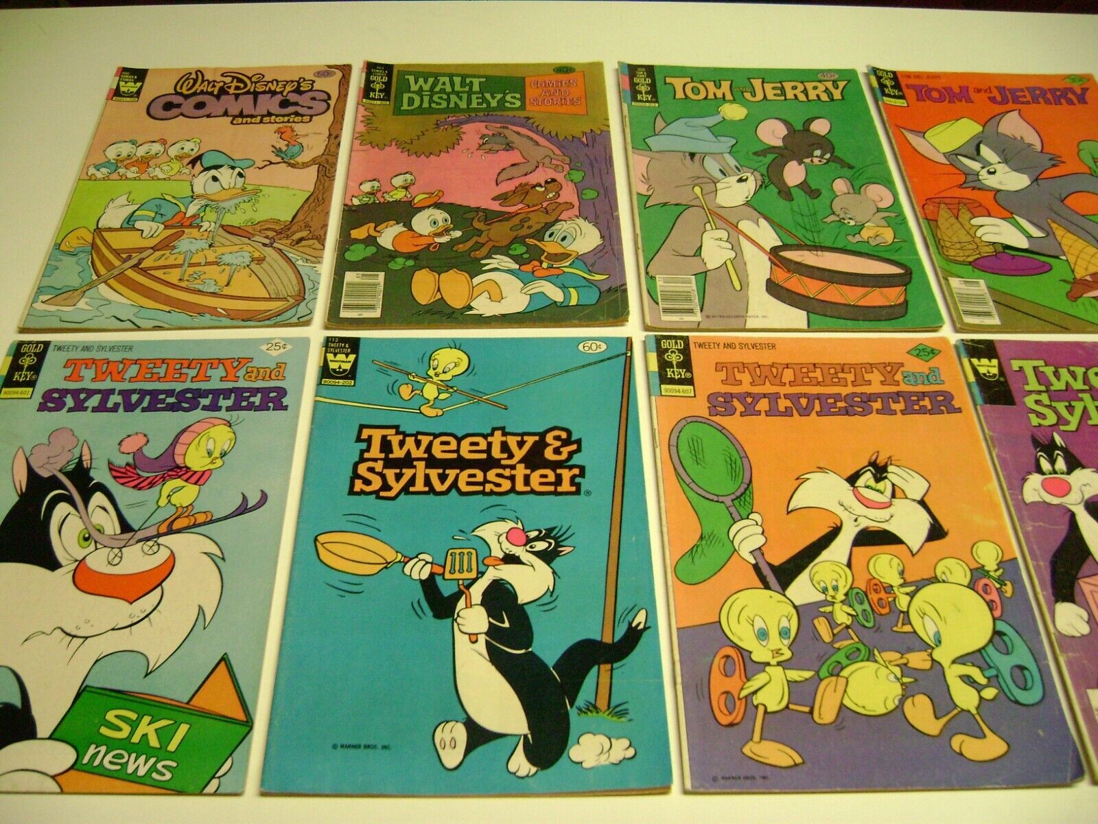 Vintage 1966-81 Gold Key Mix, DISNEY, Tom and Jerry, BUGS BUNNY, comic lot of 14