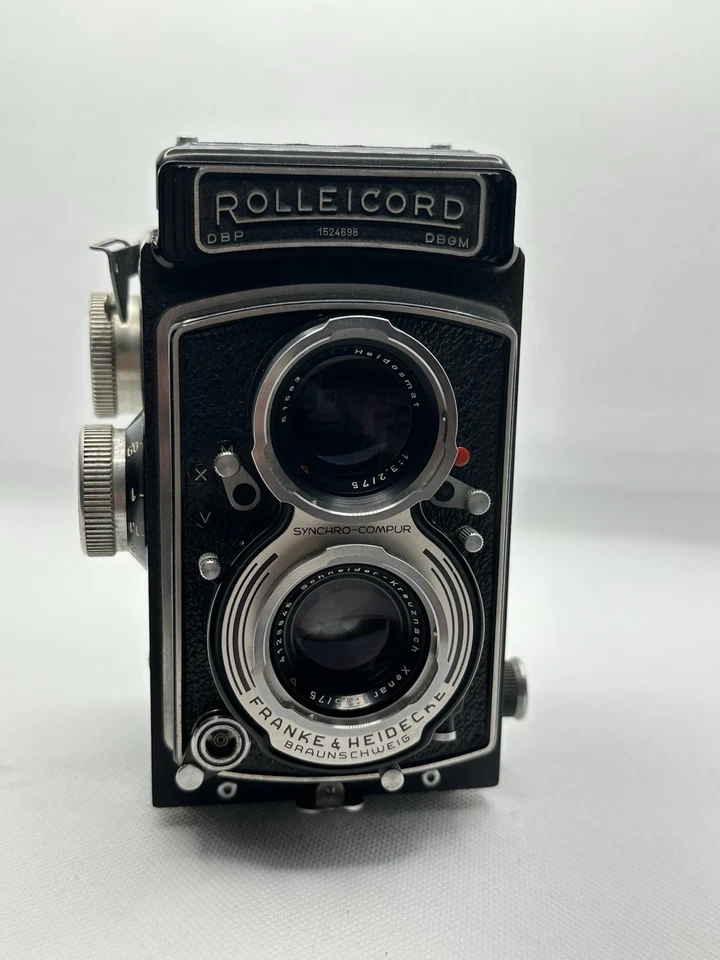 Cámara fotográfica Rollei Rolleicord Va tipo II TLR 6x6 lente Xenar 75 mm f/3,5 Japón Foto 2 de 4