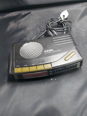 Vintage Radiowecker CGMI Mod. RS7800D Für Ersatzteile