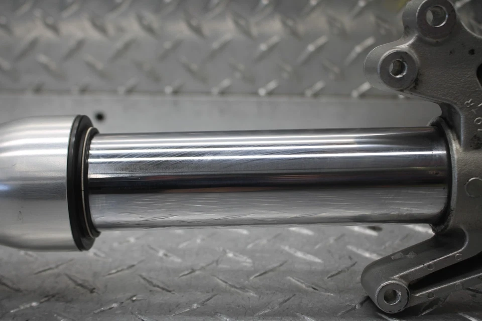 Honda Valkyrie 1500 GL1500CT 1999 Tour horquilla delantera derecha suspensión/triple abrazadera Foto 3 de 4