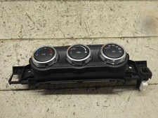 MAZDA Roadstar 2017 DBA-NDERC A/C Control Panel N24761190E [Used] [PA119241950]