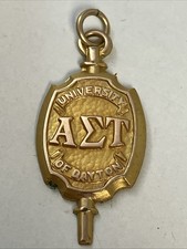 Ciondolo greco Alpha Sigma Tau University of Dayton pieno di oro 10 carati