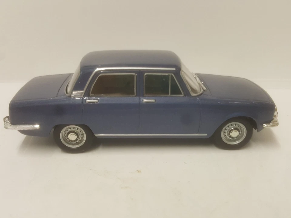 1/43 Alfa Romeo 1750 Starline - Immagine 3 di 4