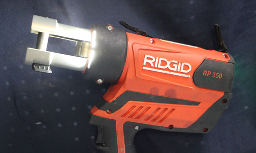 RIDGID RP 350 Press Tool - Red (Body Only) w/ 1 18v Battery - Afbeelding 16 van 16