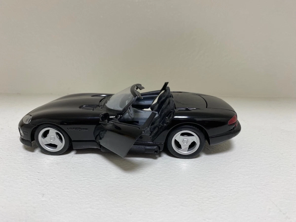 Maisto Dodge Viper RT/10 Dodge Contemporary Manufacture Diecast