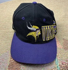 Minnesota Vikings Vintage 90's Apex Snapback Cap Hat