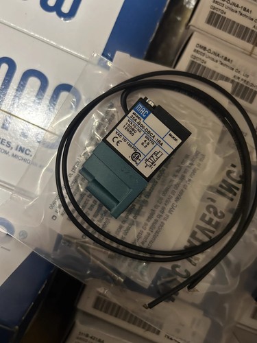 1pcs New MAC Solenoid Valve 35A-B00-DBCA-1BA - Picture 8 of 8