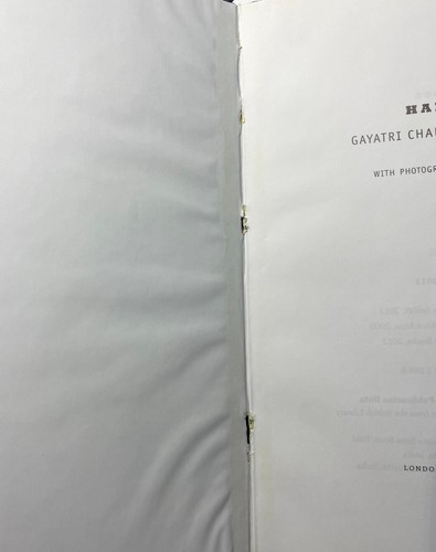 Harlem by Gayatri Chakravorty Spivak: New - Bild 3 von 4